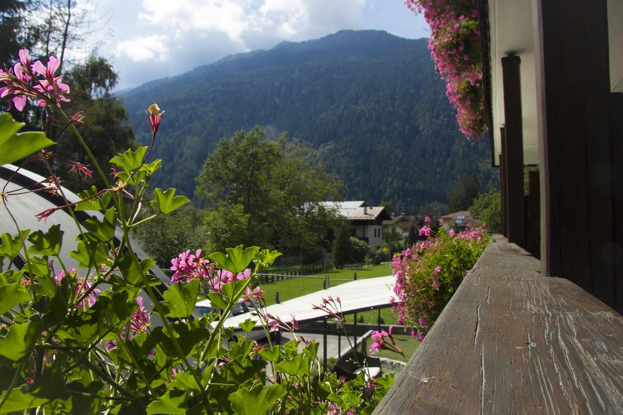 Hotel Lory Pinzolo Dış mekan fotoğraf